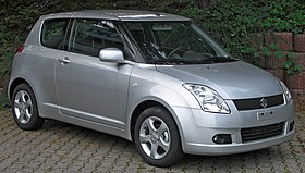 Suzuki Swift front-1.jpg